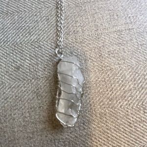 New Crystal pendant necklace
